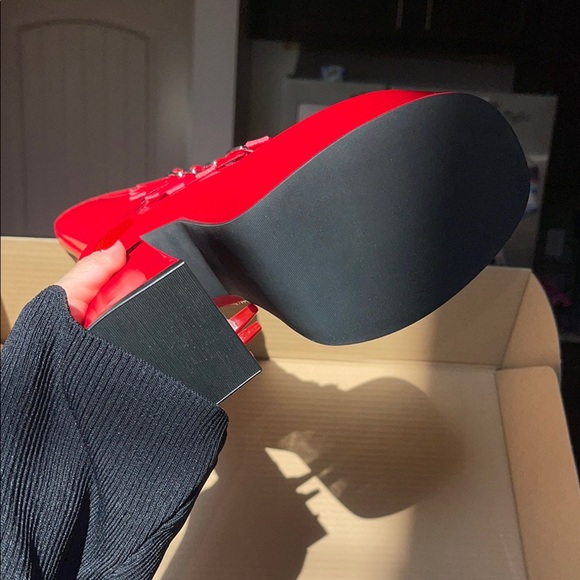 Brand new current mood Red Platform Boots - Picture 3 of 6
